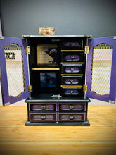 Load image into Gallery viewer, Third Eye Magik Eagle Priestess Spell Box
