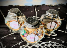 Load image into Gallery viewer, Third Eye Magik Large Love Spell Jars 4oz
