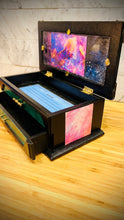 Load image into Gallery viewer, Third Eye Magik Lion Young Beginner Spell Box
