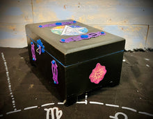 Load image into Gallery viewer, Third Eye Magik Young  Beginner Element Spell Box
